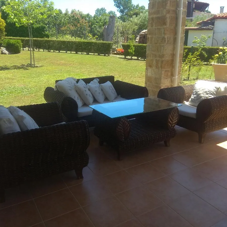 Villa Nadia Nea Skioni