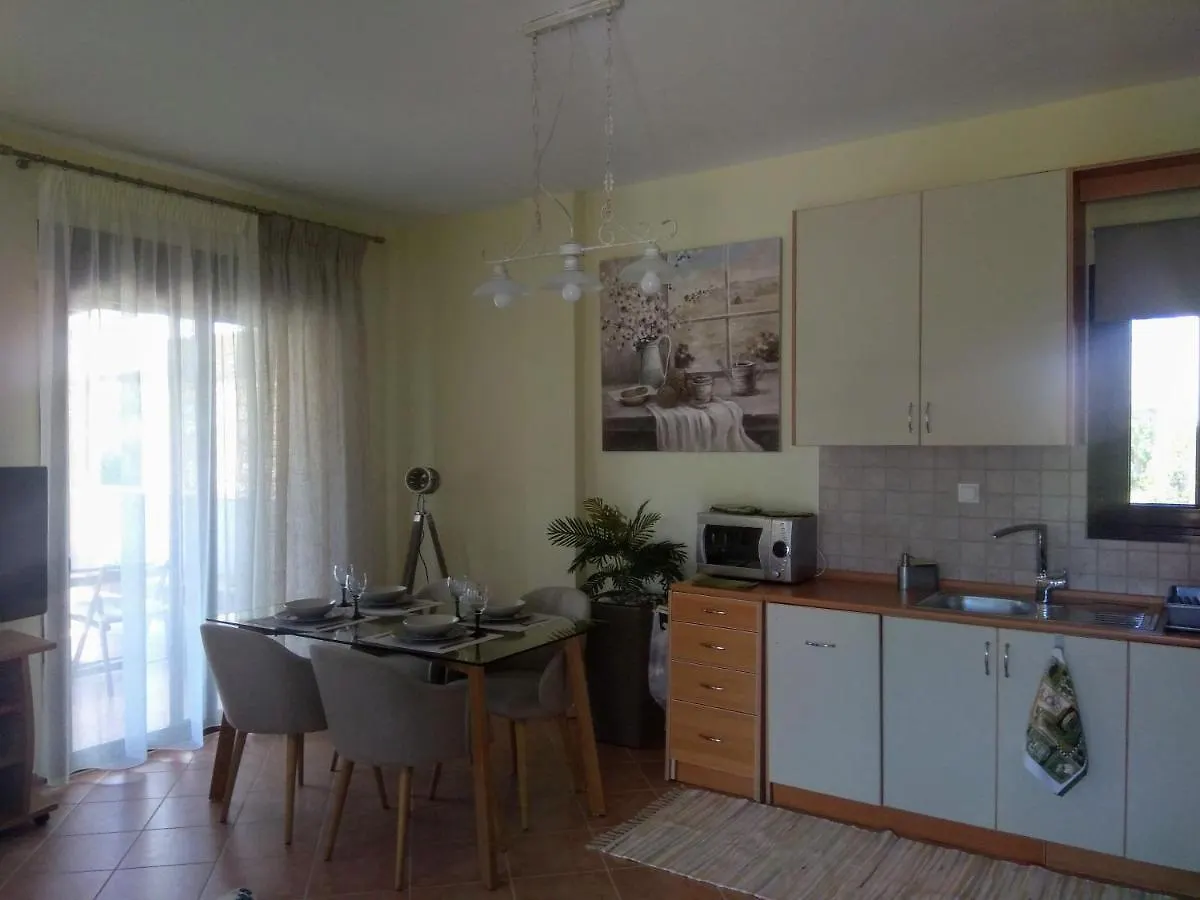 Villa Nadia Nea Skioni